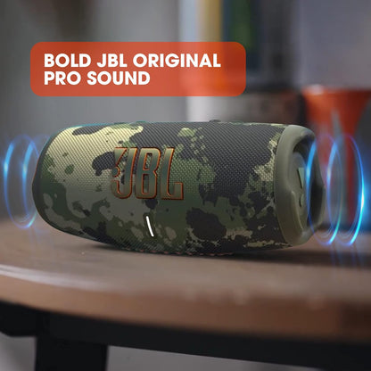 JBL Charge 5 Bluetooth-Lautsprecher in Schwarz – Wasserfeste, portable Boombox mit integrierter Powerbank – Eine Akku-Ladung für bis zu 20 Stunden kabellosen Musikgenuss