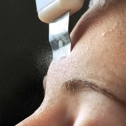 Ultraschall Peeling Gerät für bessere Haut